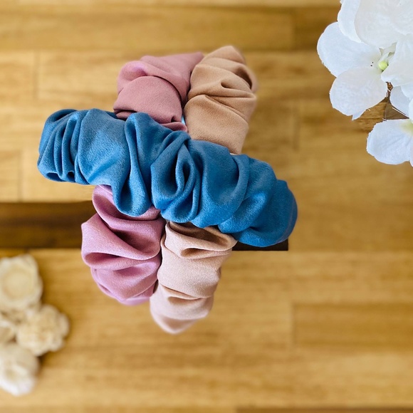 Ruffled ruched Headbands 2 for 14 - Picture 8 of 10